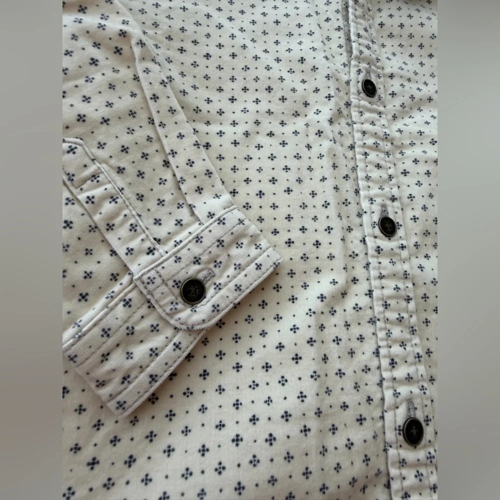 BNWT Gymboree Kids Boys Corduroy Shirt with Cream and Black Cross Pattern